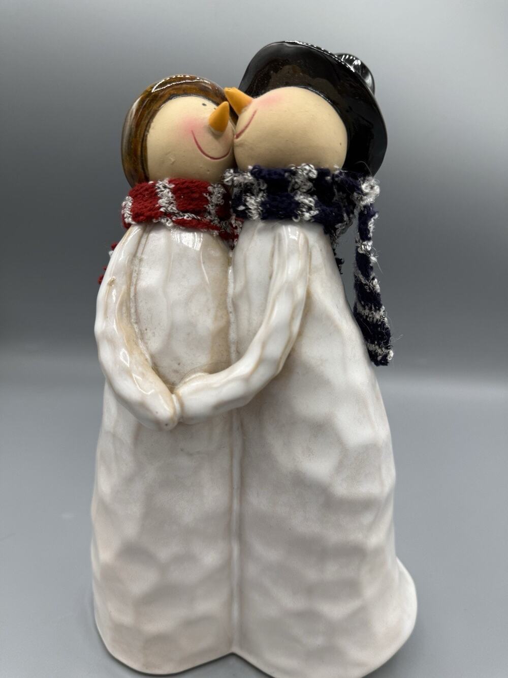 Ceramic Kissing Snowman Couple Figurine Christmas Winter Decor 9” Scarves